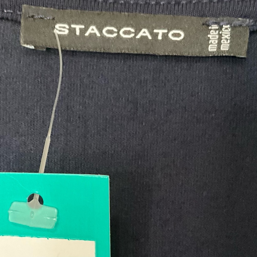 Staccato Raquelle Scoop Neck Puff Sleeve Top - Picture 12 of 16